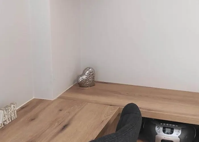 דירה Parastaseis Flat פאטרה